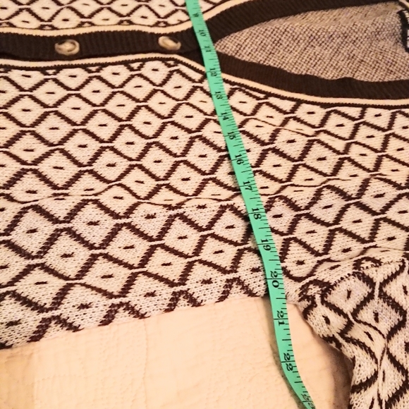 Womens Cardigan /Sweater - Picture 15 of 16